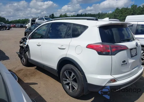 2018 Toyota Rav4 Xle из США, поврежденный, VIN JTMRFREV2JJ744970